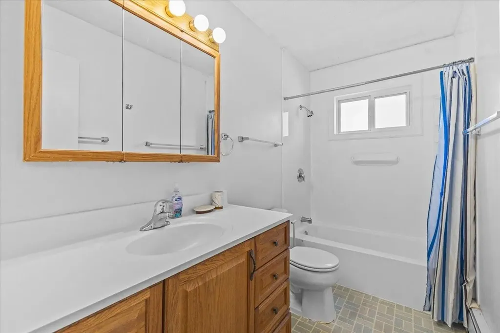 205 Blakely Road Colchester VT 05446