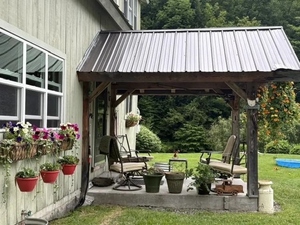 1821 Chateauguay Road Barnard VT 05031