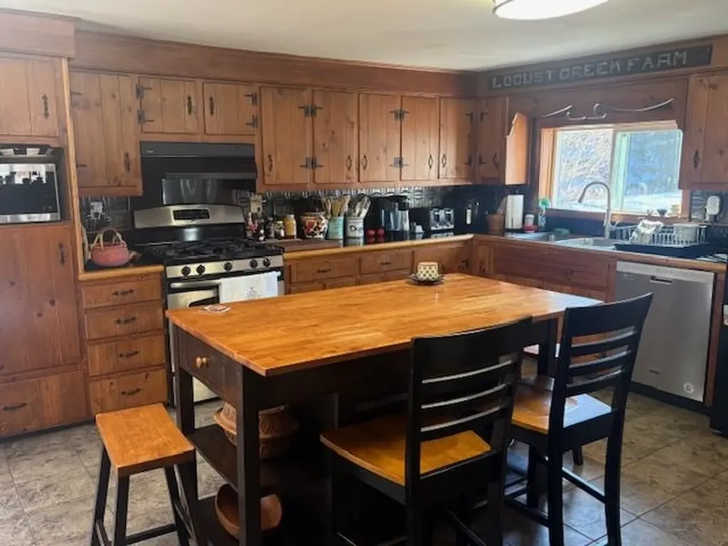 1821 Chateauguay Road Barnard VT 05031