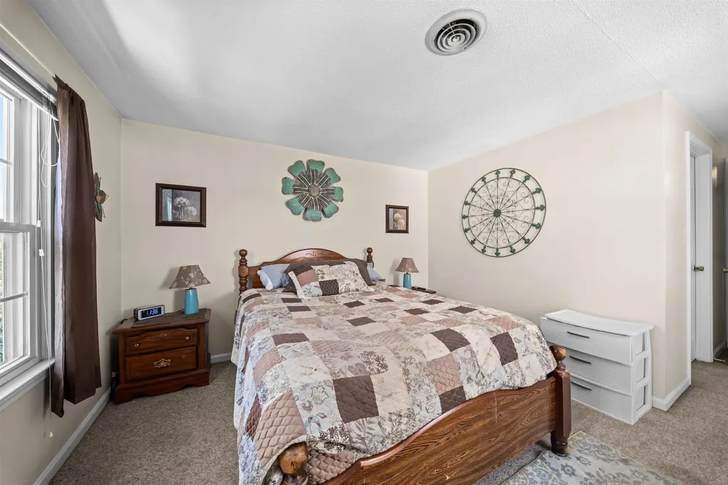 16 Springfield Estates Rochester NH 03867