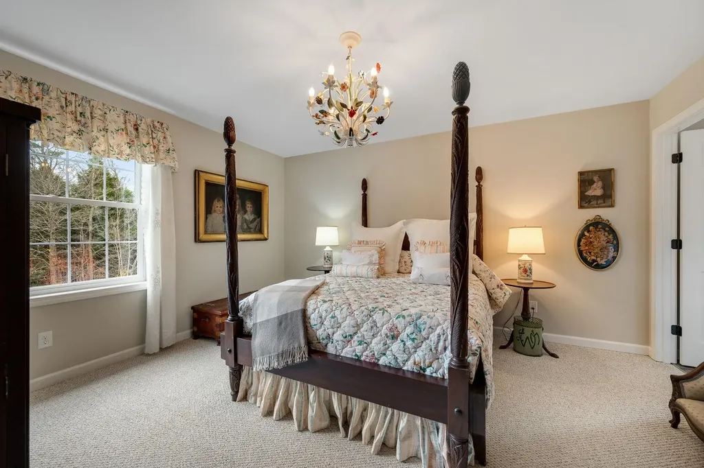 49 Waterlefe Way Colchester VT 05446