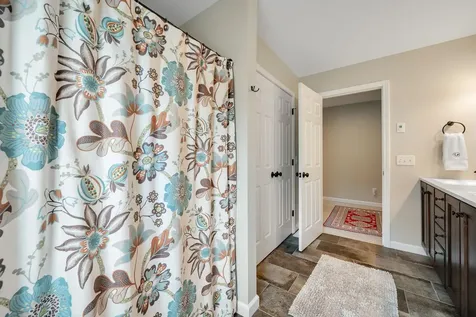 49 Waterlefe Way Colchester VT 05446