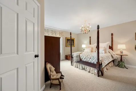 49 Waterlefe Way Colchester VT 05446