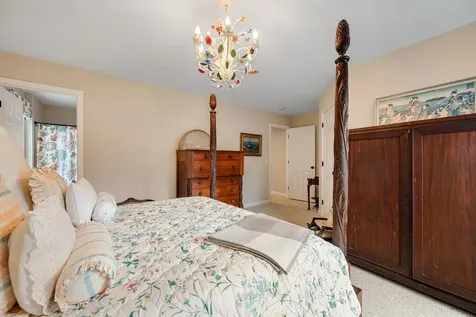49 Waterlefe Way Colchester VT 05446