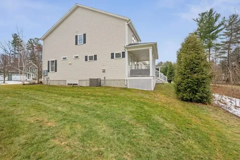 49 Waterlefe Way Colchester VT 05446