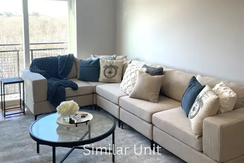 303 Dunbar Street Manchester NH 03103