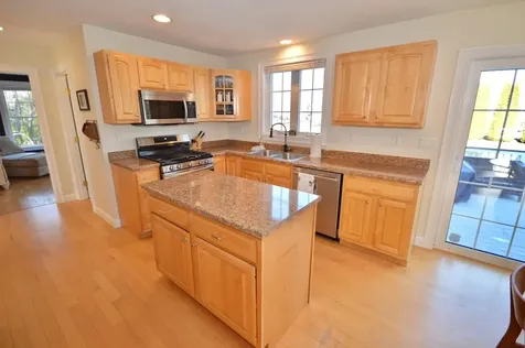 45 Currier Road Pelham NH 03076