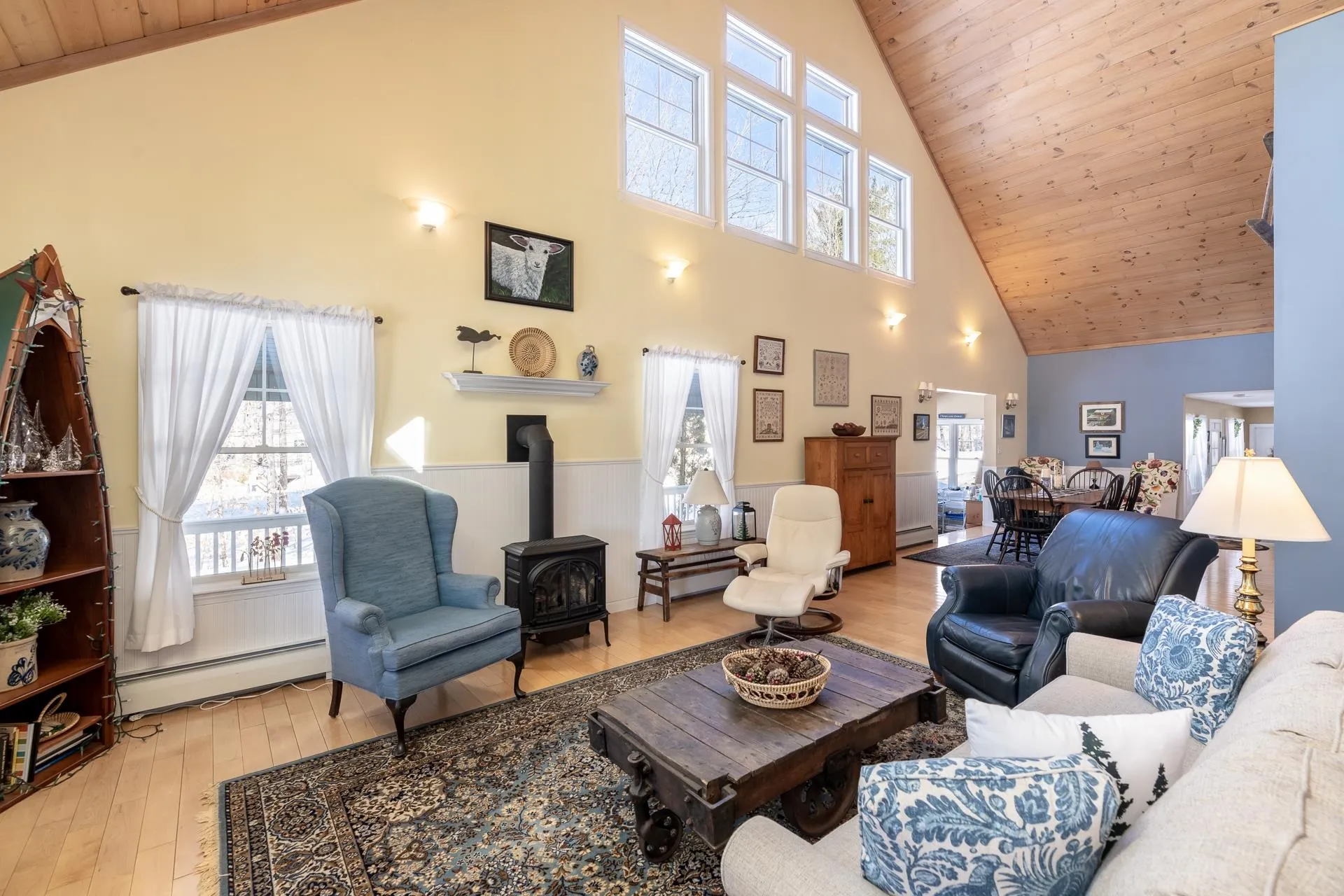 8 Oak Knoll Road Meredith NH 03253