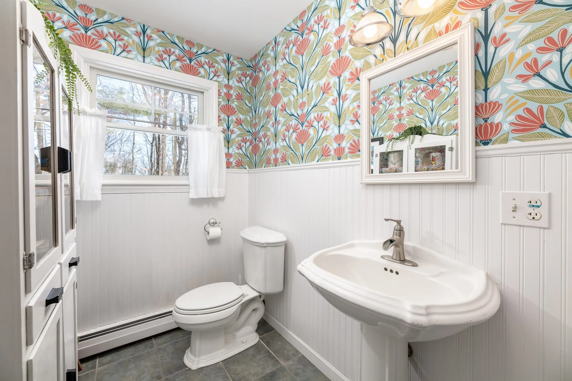 8 Oak Knoll Road Meredith NH 03253
