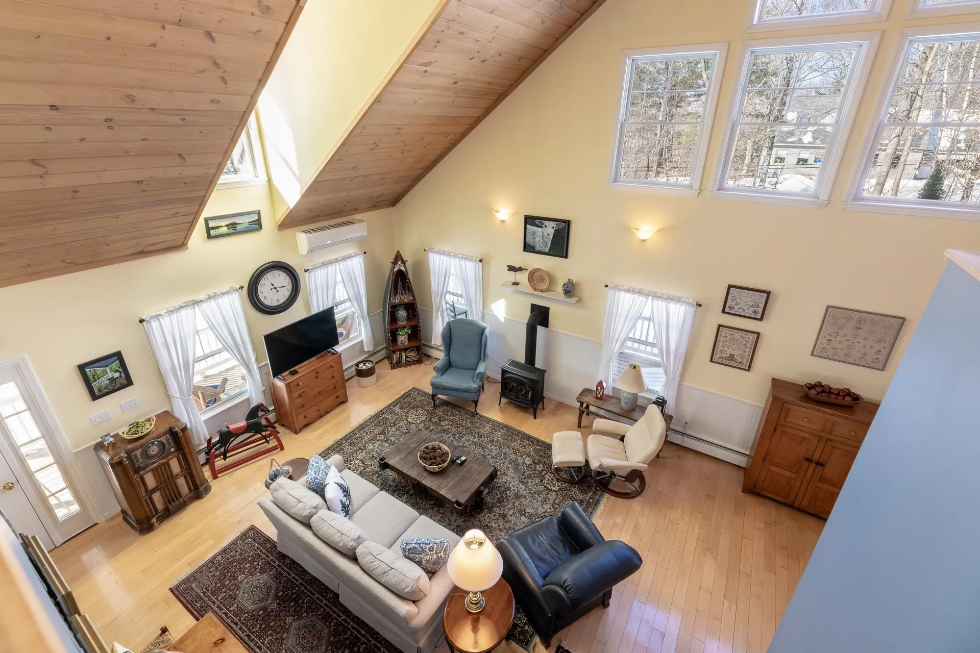 8 Oak Knoll Road Meredith NH 03253