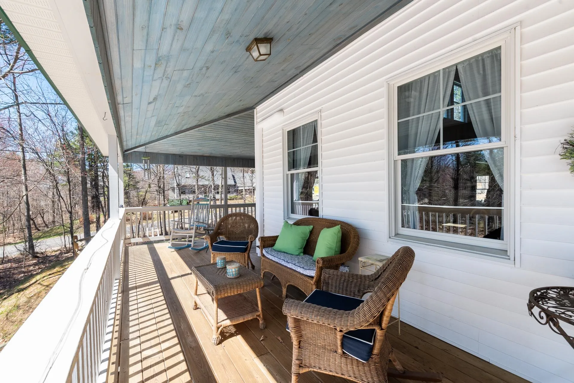 8 Oak Knoll Road Meredith NH 03253