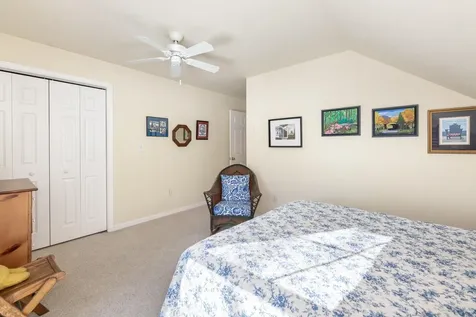 8 Oak Knoll Road Meredith NH 03253