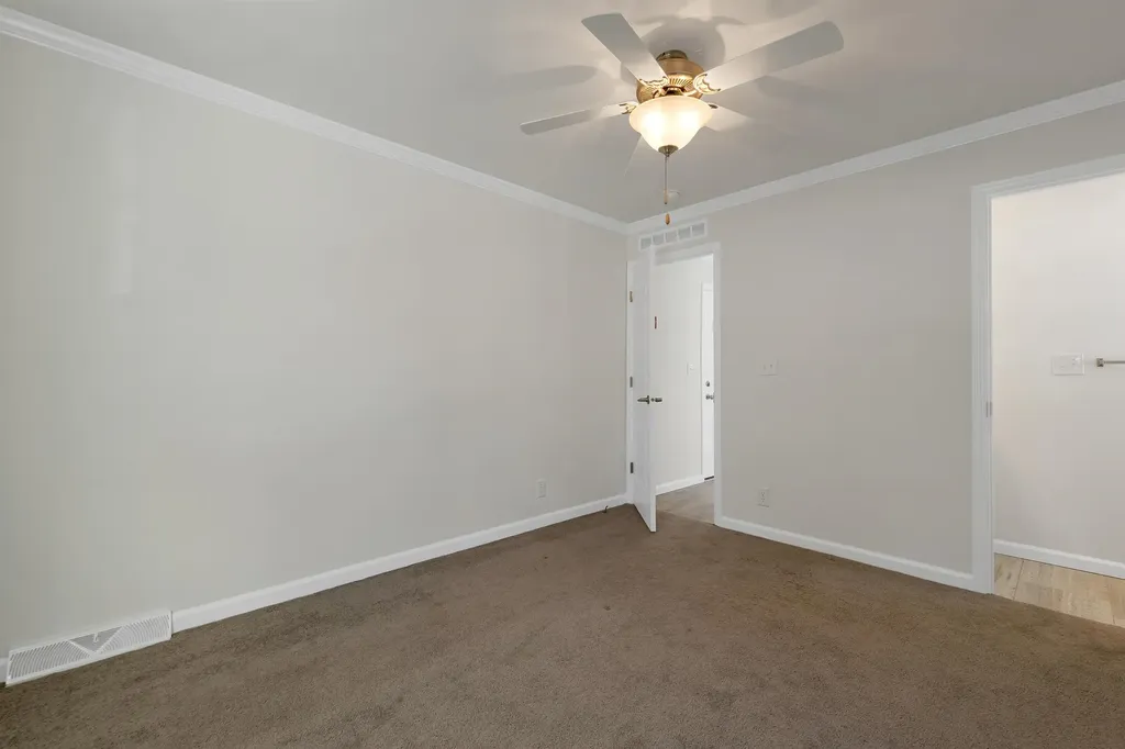 41 Hayes Mobile Home Park Exeter NH 03833