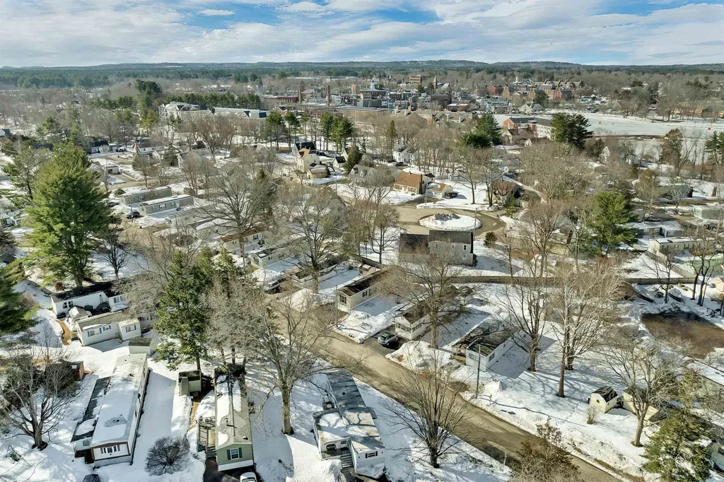 41 Hayes Mobile Home Park Exeter NH 03833