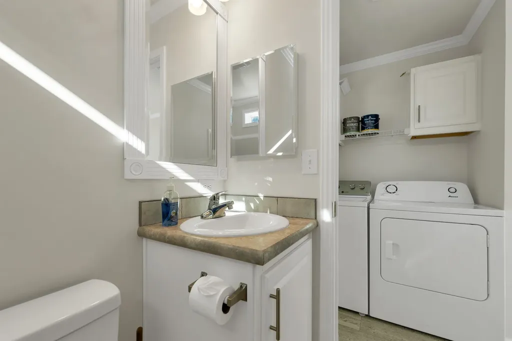 41 Hayes Mobile Home Park Exeter NH 03833