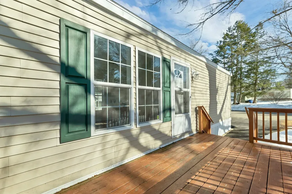 41 Hayes Mobile Home Park Exeter NH 03833