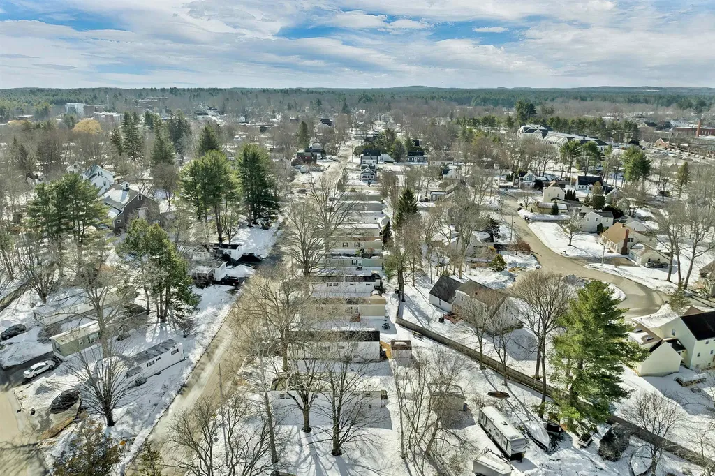 41 Hayes Mobile Home Park Exeter NH 03833