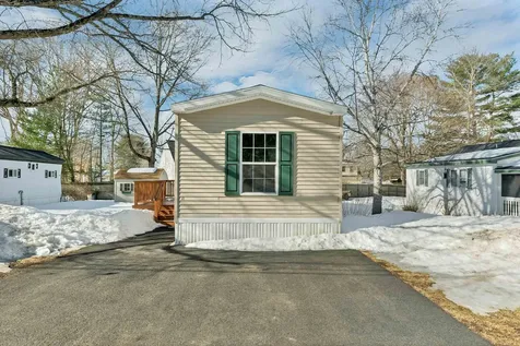 41 Hayes Mobile Home Park Exeter NH 03833