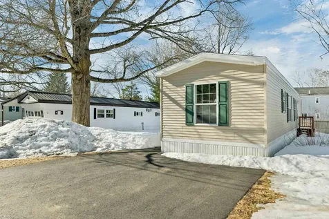 41 Hayes Mobile Home Park Exeter NH 03833