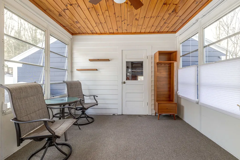 22 Indian Ridge Road Hopkinton NH 03229