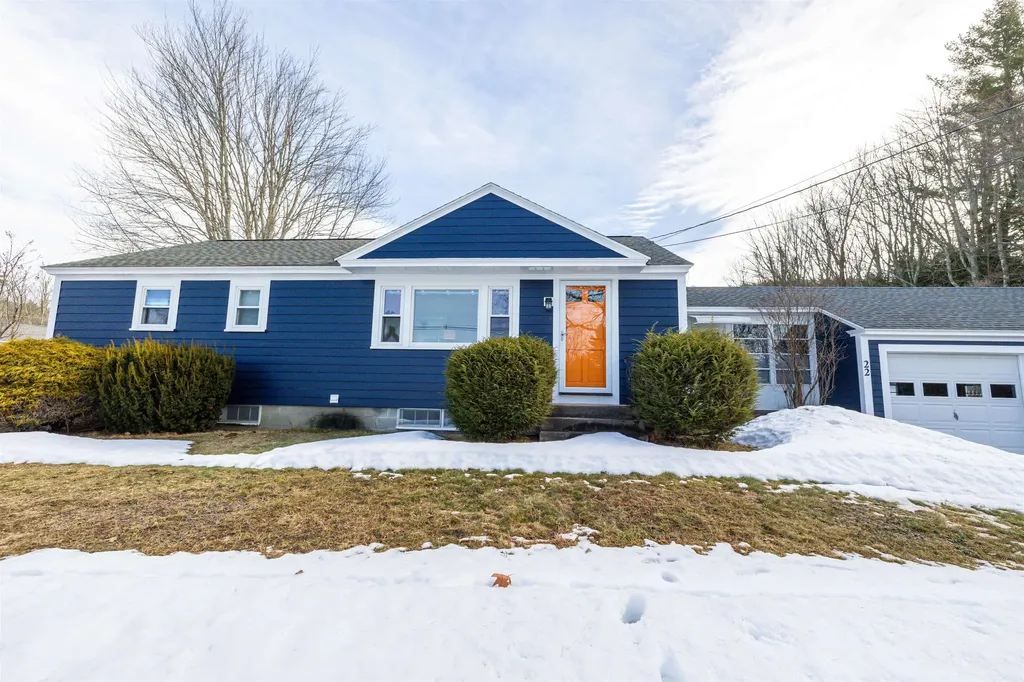 22 Indian Ridge Road Hopkinton NH 03229
