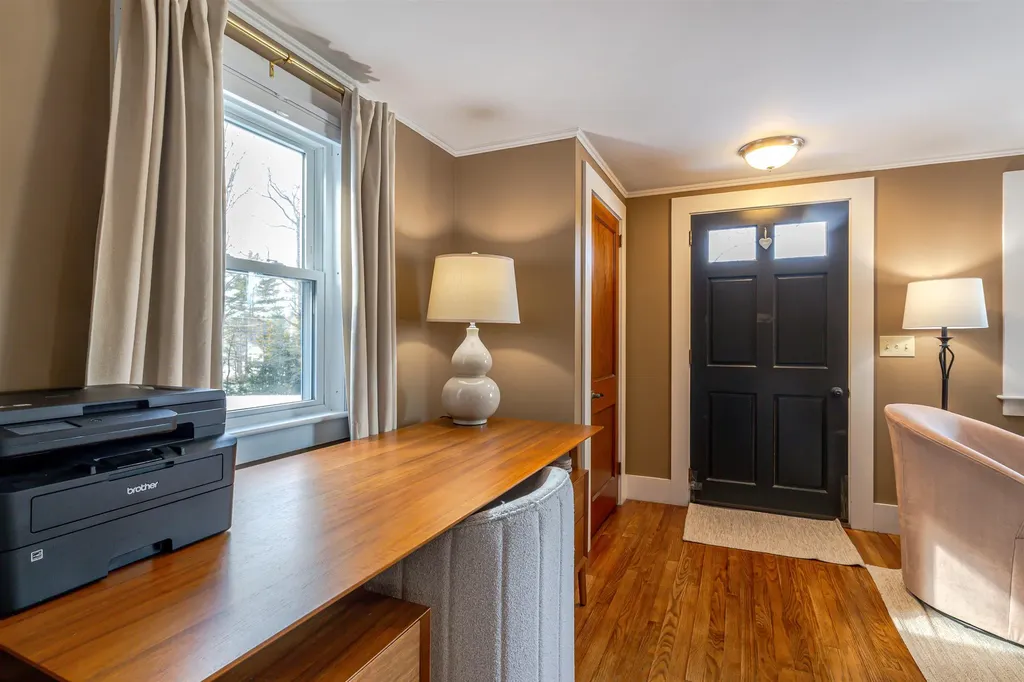 22 Indian Ridge Road Hopkinton NH 03229
