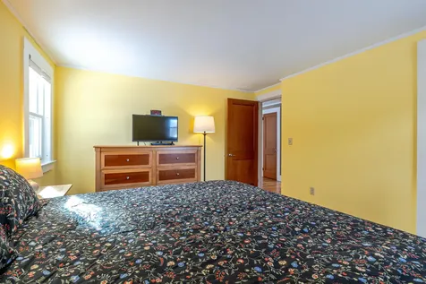 22 Indian Ridge Road Hopkinton NH 03229