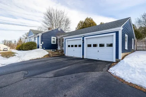 22 Indian Ridge Road Hopkinton NH 03229