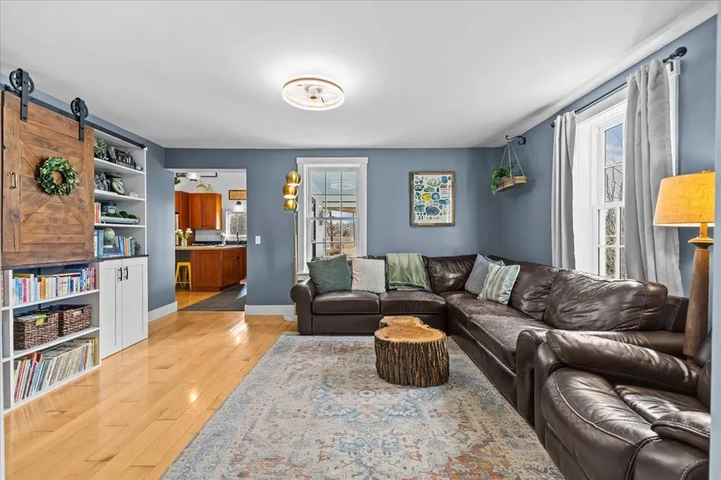 896 East Road Colchester VT 05446