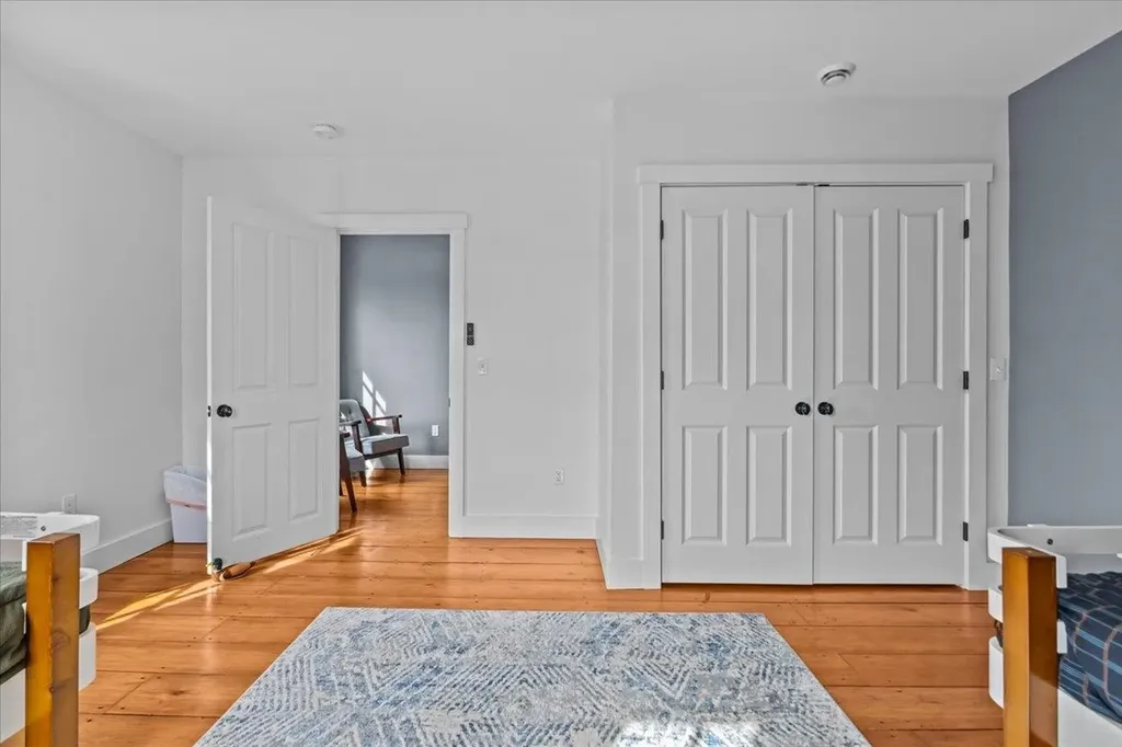 896 East Road Colchester VT 05446