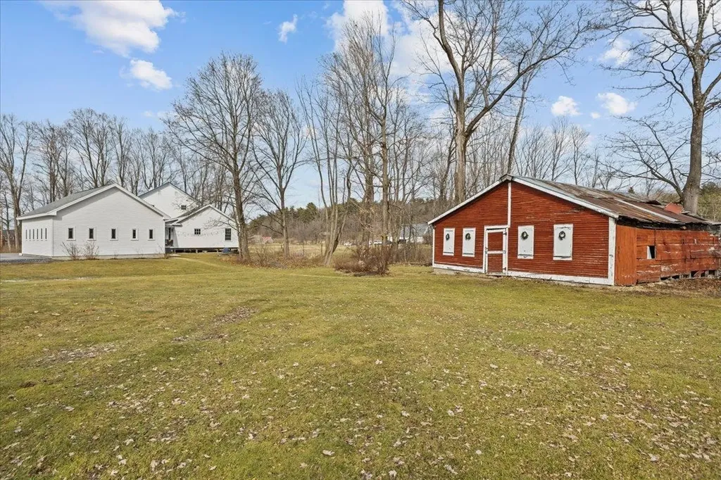 896 East Road Colchester VT 05446