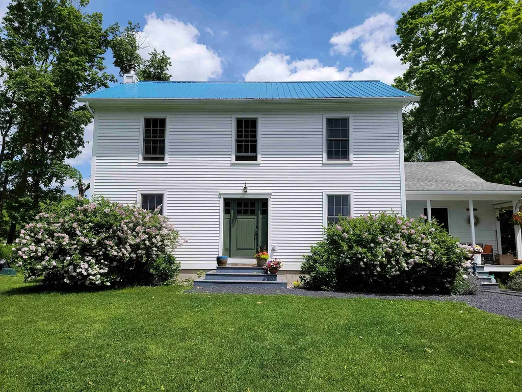896 East Road Colchester VT 05446