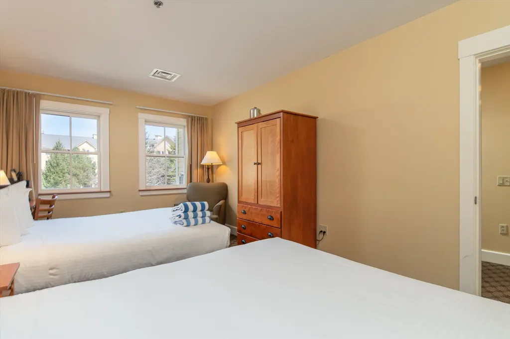 211/213 Qtr. I Jackson Gore Inn Ludlow VT 05149