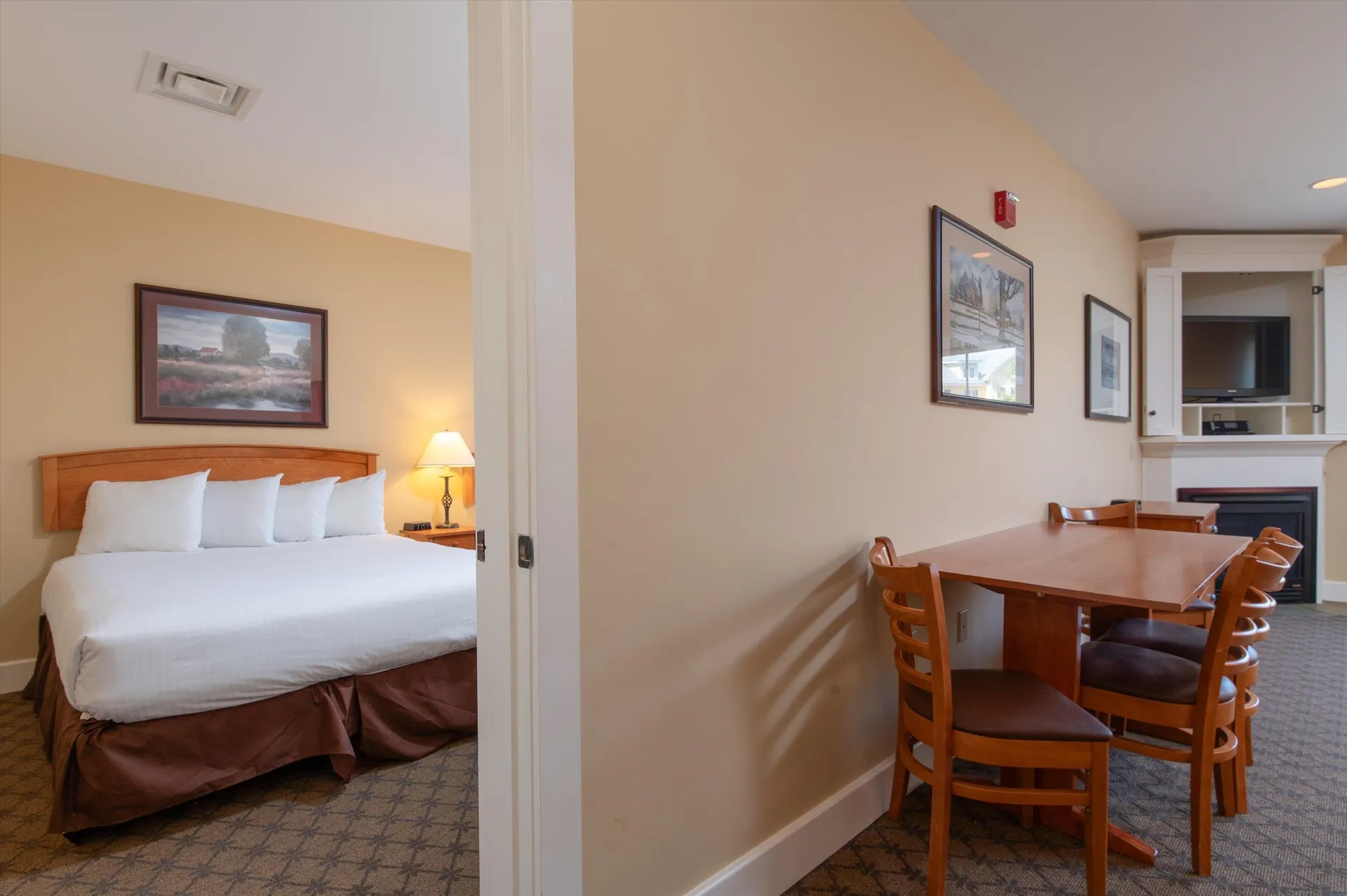 211/213 Qtr. I Jackson Gore Inn Ludlow VT 05149