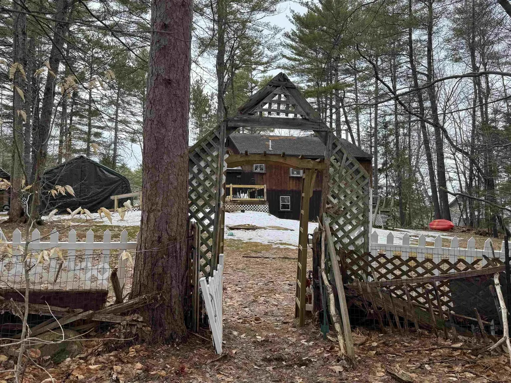 229 Tasker Hill Road Conway NH 03818