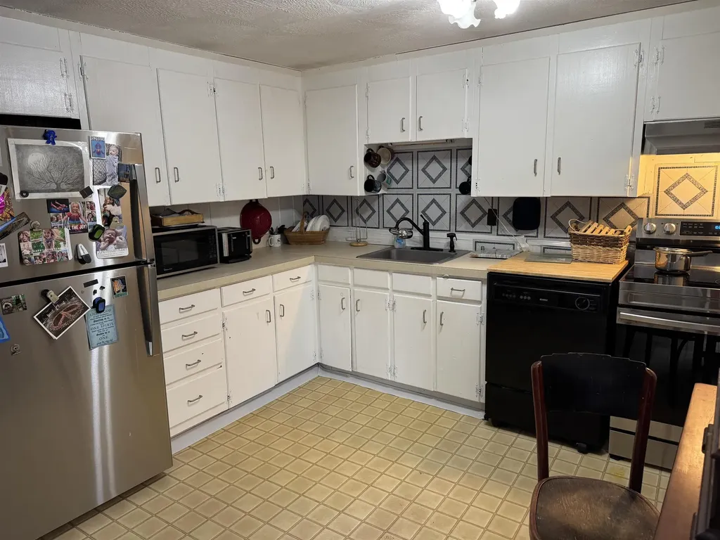 229 Tasker Hill Road Conway NH 03818