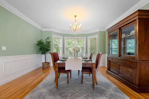 8 Arcadia Lane Salem NH 03079