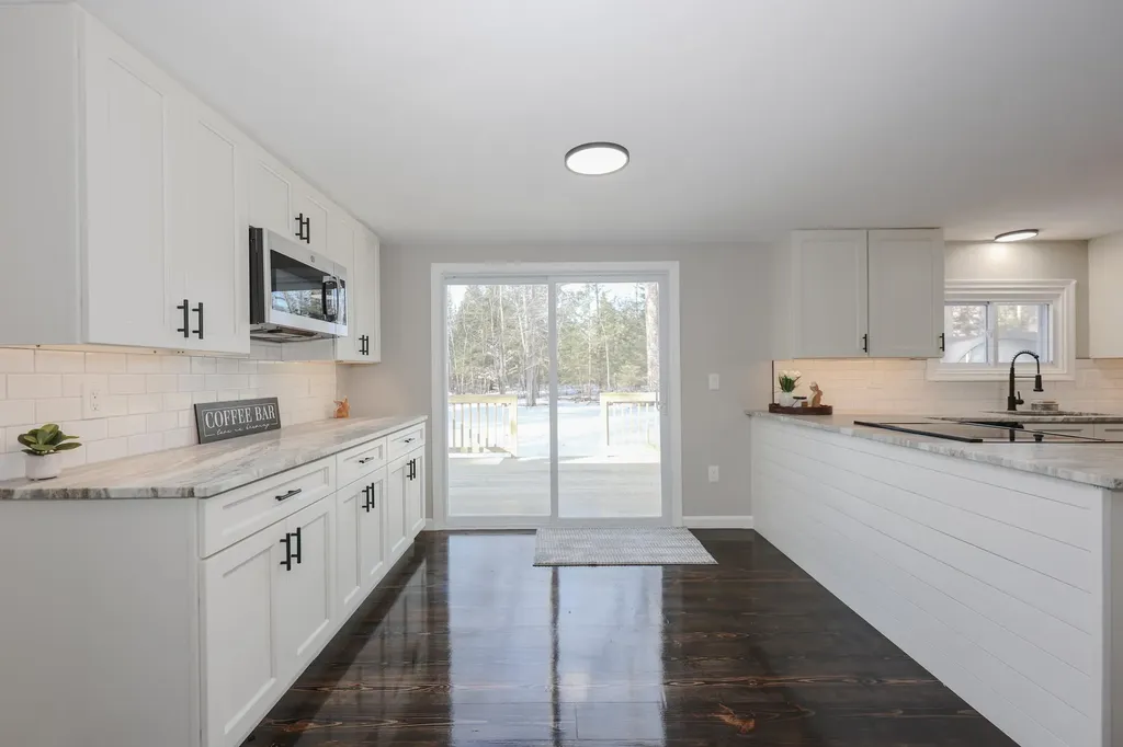 39 Hunter Drive Epping NH 03042