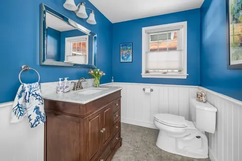 6 Meloon Road Greenland NH 03840