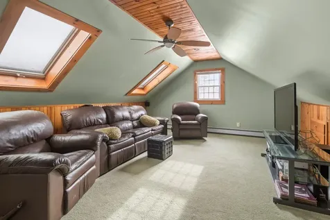 6 Meloon Road Greenland NH 03840