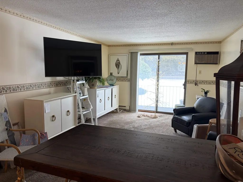 467 High Street Hampton NH 03842