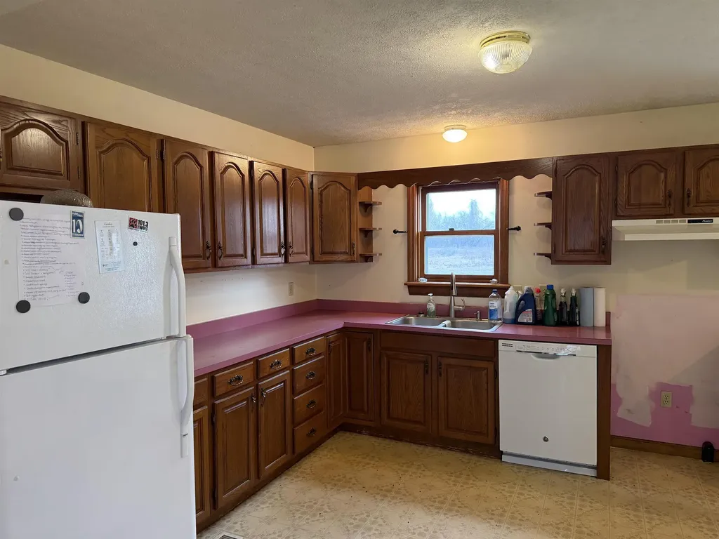 2459 Highgate Road Swanton VT 05478