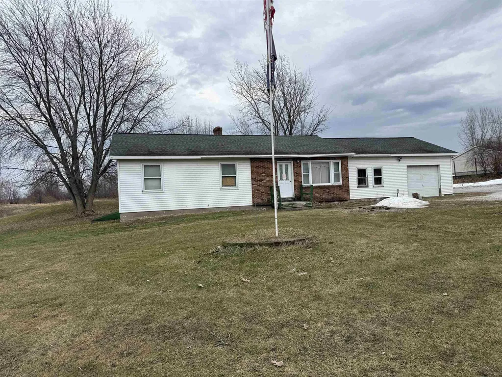 2459 Highgate Road Swanton VT 05478