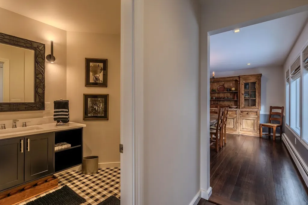 3 Linscott Road Winhall VT 05340