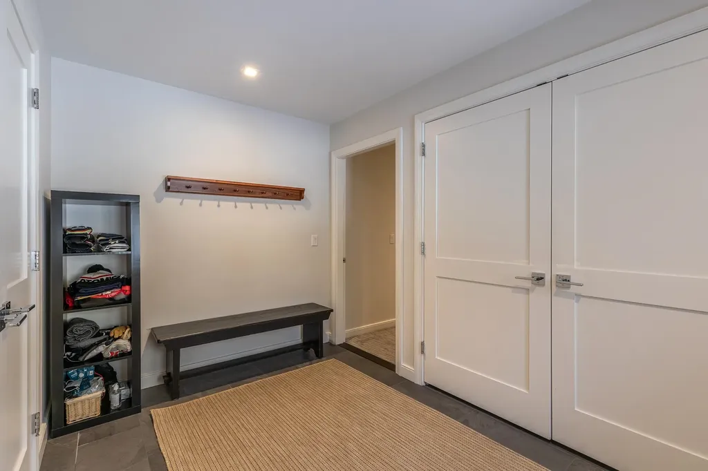 3 Linscott Road Winhall VT 05340