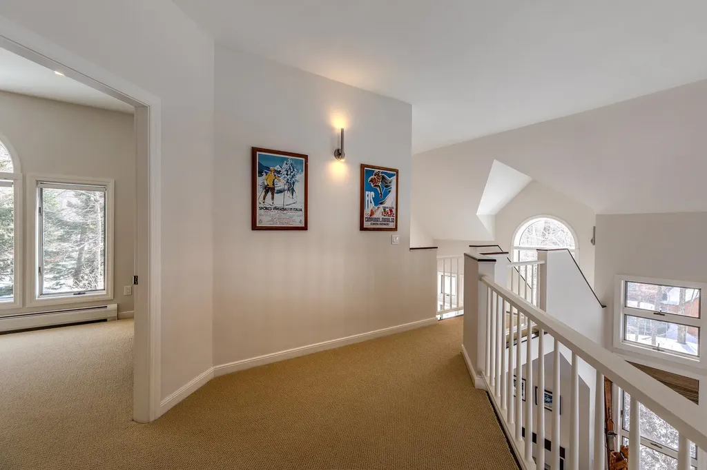 3 Linscott Road Winhall VT 05340
