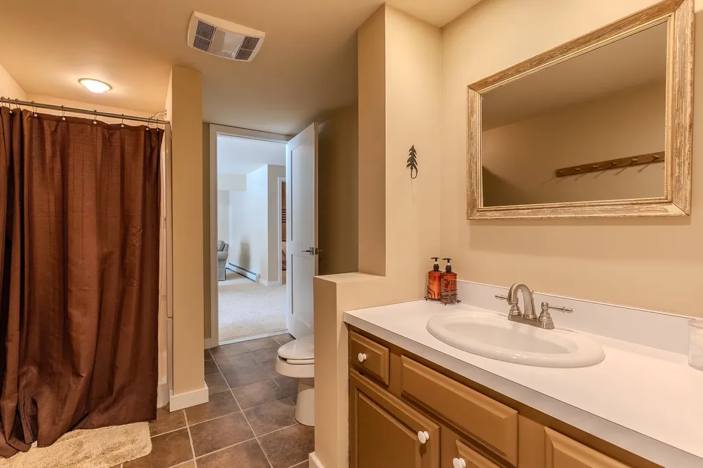 3 Linscott Road Winhall VT 05340