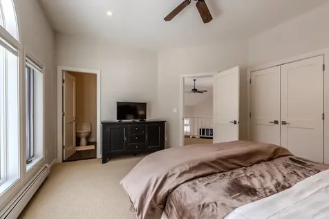 3 Linscott Road Winhall VT 05340