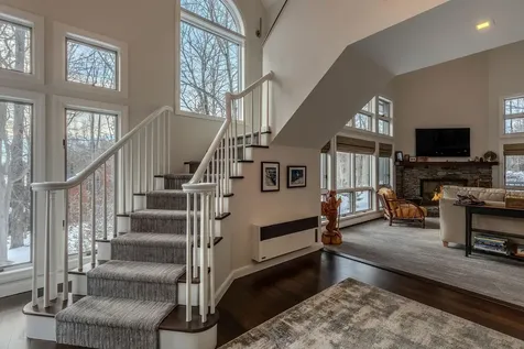 3 Linscott Road Winhall VT 05340