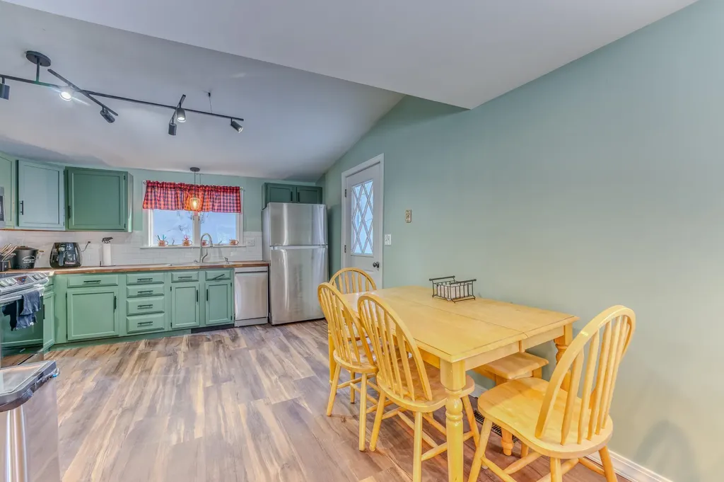 28 Jodo Way Bethlehem NH 03574